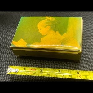 Vintage Small Trinket Jewelry Box